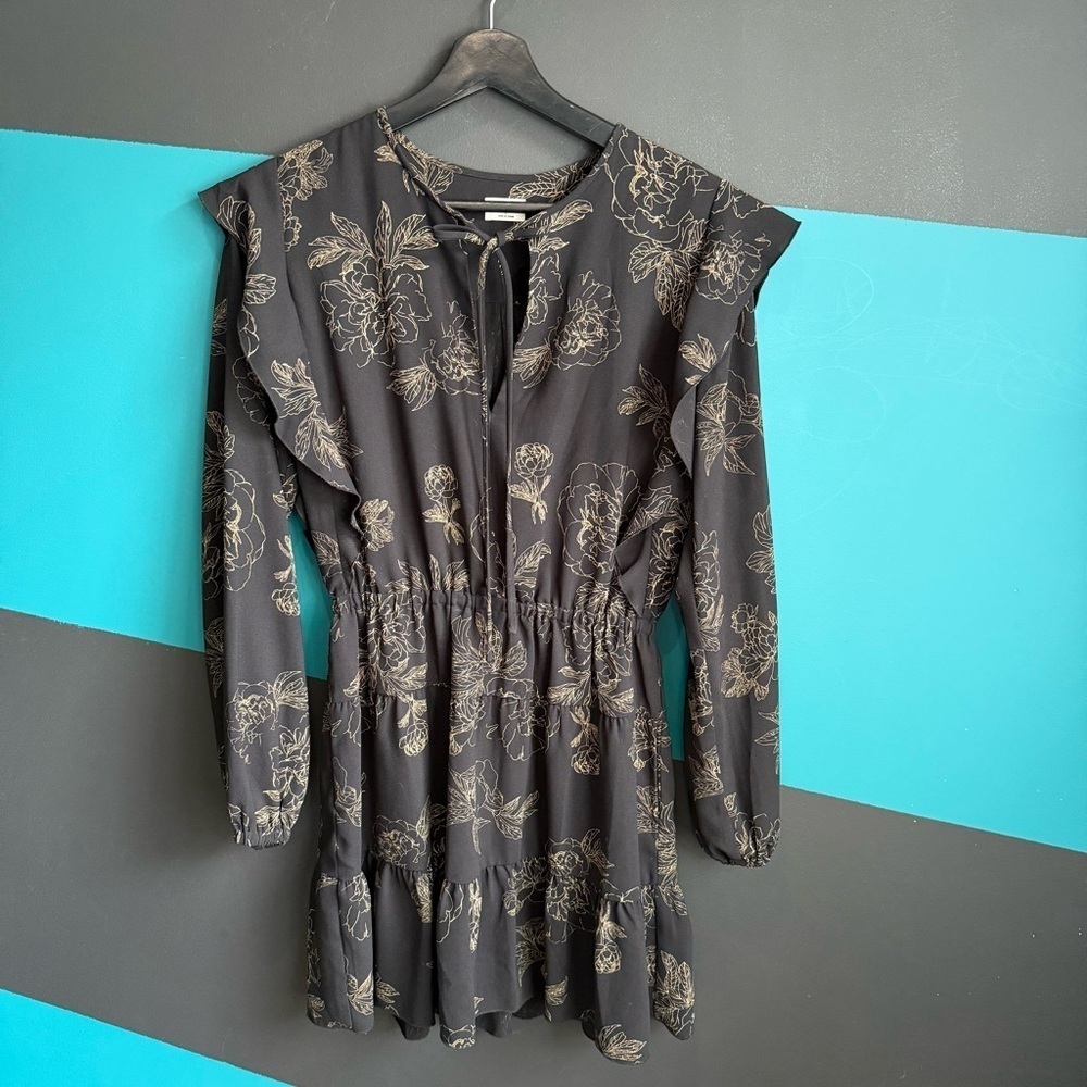 Wilfred Elegant Black Dress with Gold Leaf Design